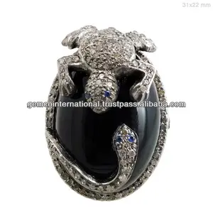 Anillo Redondo en Onix Negro Anillo con Serpientes y Tortugas en Diamantes Anillo en Plata Esterlina 925 con Diamantes