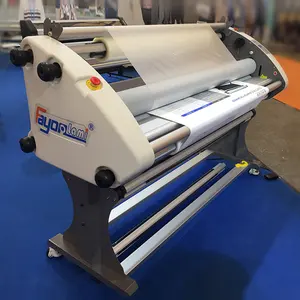 Automatische 160cm Papier Film Laminator 5 Voeten Warm en Koud Lamineren Machine