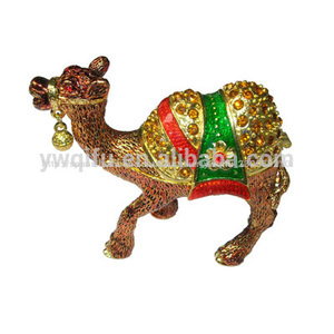 Yiwu qifu fabricante de recuerdo de los animales de bronce <span class=keywords><strong>camello</strong></span> figuras de estaño de aleación de cristal( qf2387) - Product Image 1