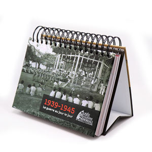 Marco plano abierto personalizado, estilo de foto de encuadernación, escritorio, calendario de impresión, Año <span class=keywords><strong>Nuevo</strong></span> - Product Image 2