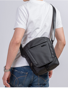 Nouveau style portable quotidien populaire personnalisé étanche épaule hommes bandoulière fronde sac de messager bandoulière hommes coréen - Product Image 6