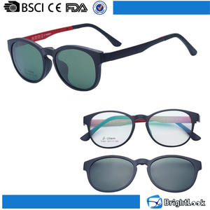 Novedad italia diseño ce <span class=keywords><strong>lentes</strong></span> del marco óptico con <span class=keywords><strong>clip</strong></span> en gafas de sol - Product Image 1