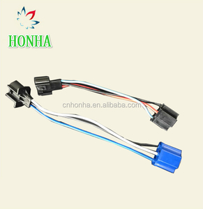 Nuova Presa Adattatore di Conversione HA CONDOTTO il Faro H13 9003 per <span class=keywords><strong>H4</strong></span> 9008 Cablaggio Cavo <span class=keywords><strong>H4</strong></span> Del Faro Connettore Presa Fusibile - Product Image 3