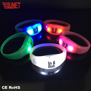 Sunjet 黄色ピンクのライトアップ led ブレスレットサウンド活性ブレスレット - Product Image 3
