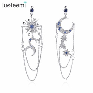 Pendientes de Cadena con Borlas y Circonitas Azules Brillantes en Forma de Media Luna y Estrella, Marca LUOTEEMI, Nuevos y Auténticos, para Mujer, Joyería, Bisutería - Product Image 1