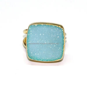Nuevo diseño Anillo de piedras preciosas Druzy azul Anillo de Plata de Ley 925 con ajuste de bisel chapado en oro Anillo de moda Fiesta de regalo de boda. - Product Image 2