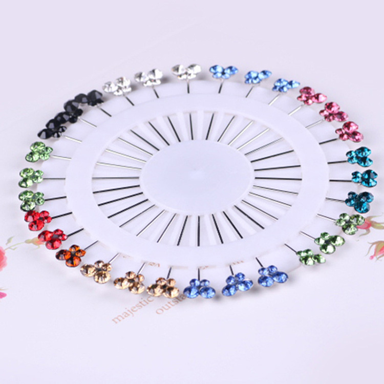 В европейском и американском стиле винтаж игла рубашка с воротником, на пуговицах; Воротник двухцелевые мужские солнцезащитные очки декоративные платок фиксированный брошь из горного хрусталя