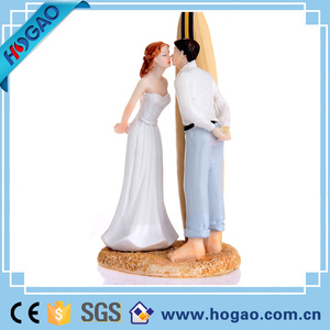 Statuetta in resina europea torta nuziale in ritorno regali di san valentino souvenir di nozze - Product Image 3