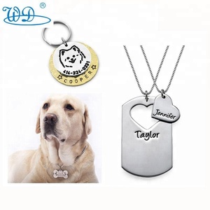 Kalung Liontin Perak Cermin Besi Tahan Karat Kustom Populer Pride <span class=keywords><strong>Tag</strong></span> Anjing Warna-warni Pelangi untuk Peolple