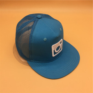 맞춤형 3D 자수 폴리에스터 스냅백 모자에게 오신 것을 환영합니다 - Product Image 3