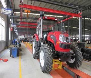 Línea de producción de ensamblaje de tractor automático, hecho por el cliente