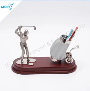 Wholesale Top Selling Popular OEM Resin Wooden Decoration Metal Desktop Pen Holder Golf Red MDF Business Gift Souvenir