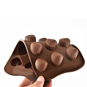 Vente en gros <span class=keywords><strong>moule</strong></span> en <span class=keywords><strong>silicone</strong></span> antiadhésif en forme d'ours pour <span class=keywords><strong>coquille</strong></span> <span class=keywords><strong>de</strong></span> chocolat pour la fabrication <span class=keywords><strong>de</strong></span> sacs d'opp en chocolat outils <span class=keywords><strong>de</strong></span> gâteau pour l'industrie alimentaire - Product Image 6