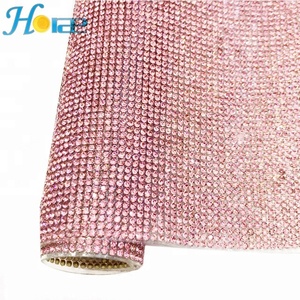 Approvisionnement d'usine couleur rose 24*40cm strass feuille rouleau Strass rouleau pour chaussures et <span class=keywords><strong>sacs</strong></span> - Product Image 1