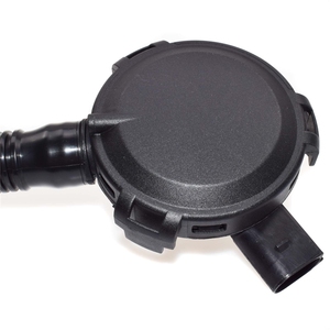 Tuyau de soupape de ventilation du carter moteur PCV pour VW <span class=keywords><strong>Touareg</strong></span> Phaeton 3.2L V6 2002-2006 022103765A 022103245B - Product Image 3