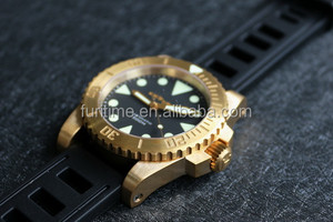 Gli uomini guardano classici orologi automatici Vintage personalizzati zaffiro impermeabile in ottone movimento meccanico - Product Image 2