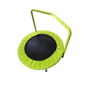 Mini <span class=keywords><strong>trampoline</strong></span> d'intérieur <span class=keywords><strong>professionnel</strong></span> avec accoudoir en PVC - Product Image 2