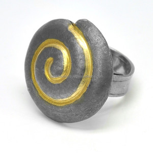 Bague classique en argent sterling 925 avec barrette en or et rhodium noir, bijoux faits à la main, cadeau de la Saint-Valentin pour elle - Product Image 2