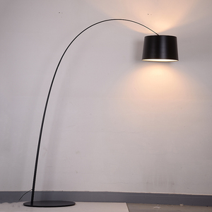 โคมไฟอลูมิเนียมยืนพื้นสีขาวสำหรับห้องนั่งเล่นดีไซน์นอร์ดิก - Product Image 5