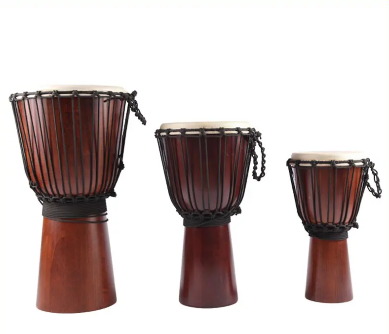 Tambores africanos tradicionais djembe