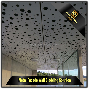 Top vente belle personnalisé imprimé 600*600 Décoratif <span class=keywords><strong>Faux</strong></span> <span class=keywords><strong>Métal</strong></span> <span class=keywords><strong>En</strong></span> Aluminium Perforé <span class=keywords><strong>Plafond</strong></span> - Product Image 2