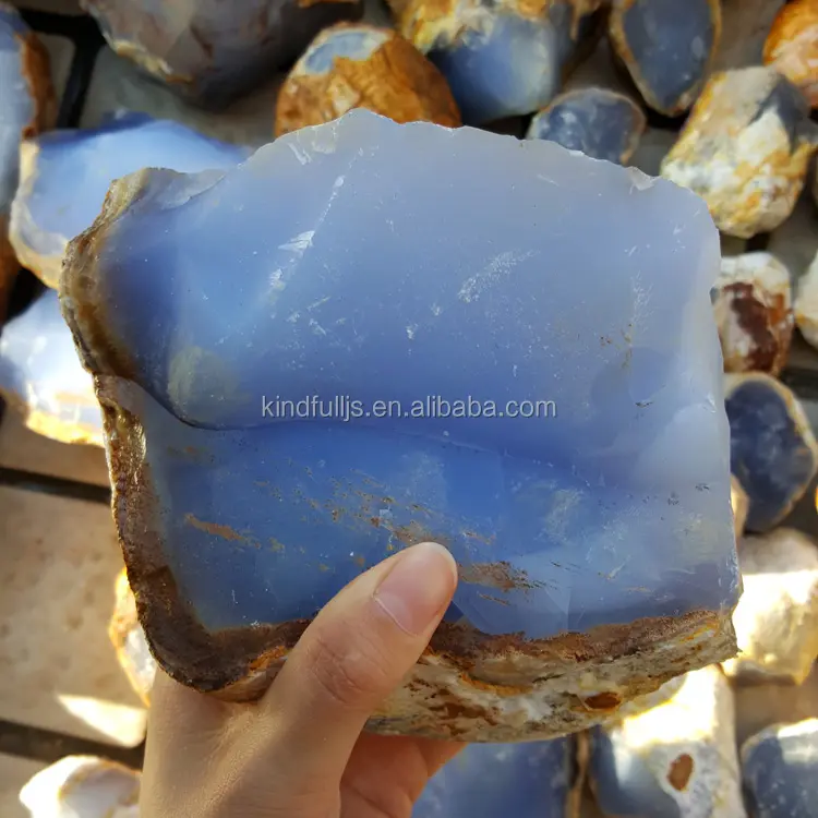 Vente en gros de pierre brute de calcédoine bleue de Turquie
