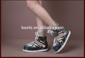 de alta calidad al por mayor baratos plegable unisex zapatos de atletismo de la cubierta para la lluvia - Product Image 4