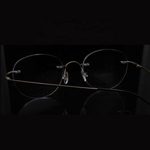 Moq נמוך eyewear טיטניום משקפיים אופטיים מתכת מסגרת סטיטואן - Product Image 5