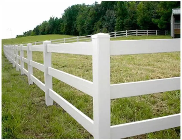 Hàng Rào Đấu Trường Ngựa PVC Chống Tia UV Hàng Rào Ngựa Có Cột Và Đường Ray
