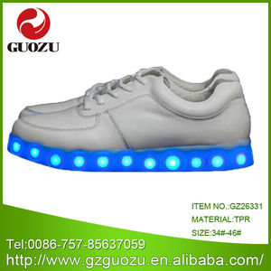 los niños led flash <span class=keywords><strong>de</strong></span> luz <span class=keywords><strong>de</strong></span> zapatos - Product Image 1