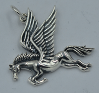 Collier pendentif en argent sterling 925 avec incrustation de marcassite, motif cheval ailé, vente en gros