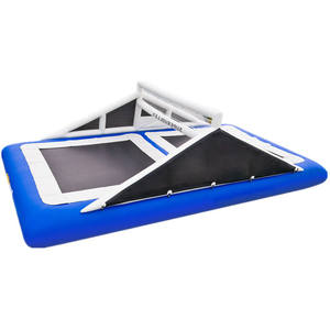 Un terrain <span class=keywords><strong>de</strong></span> volley-ball gonflable géant vous évite <span class=keywords><strong>de</strong></span> jouer sur du sable chaud. - Product Image 1