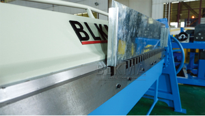 Máquina Dobladora de Láminas de Placas TDF para Conductos de Aire de Operación Manual - Product Image 4