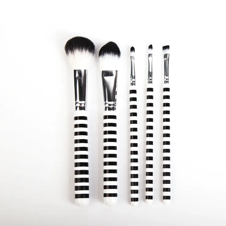 Harga Pabrik Garis Zebra Set Kuas Makeup Gagang Plastik Profesional