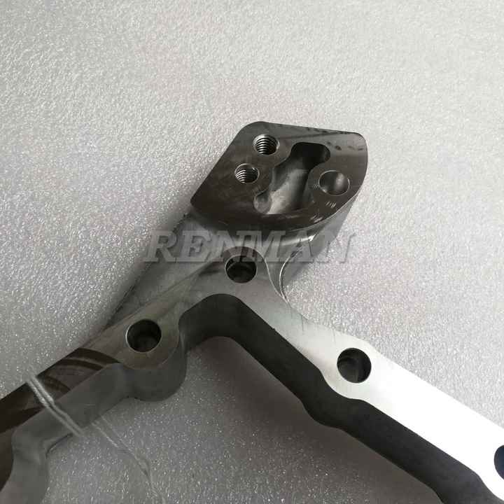 4991695 4938693 3950375 Cummins engine ISLE Front Gear Housing  