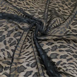 Kain jaring macan tutul daya nilon spandeks untuk Lingerie/korset/kontrol/celana dalam kain Jacquard pola macan tutul rajutan lungsin polos