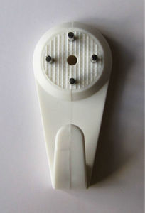 Móc Khung Ảnh Bằng Nhựa Có Đinh - Product Image 3