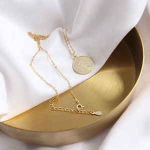 Collana in Argento Sterling 925 con <span class=keywords><strong>Moneta</strong></span> Placcata <span class=keywords><strong>Oro</strong></span> Ritratto della Regina Elisabetta 1989 - Product Image 3