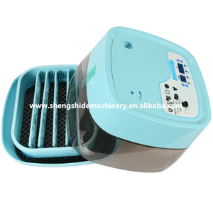 Incubadora de 16 Huevos de Gallina/Incubadora de Huevos de Aves de Corral con Bandeja Giratoria para Huevos - Product Image 2