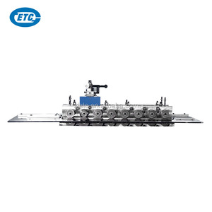 직사각형 2200W <span class=keywords><strong>HVAC</strong></span> 덕트 피츠버그 자물쇠 형성 기계/lockformer 기계 - Product Image 6