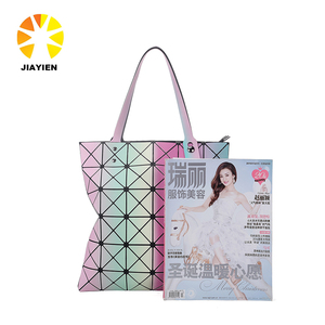 Características de la <span class=keywords><strong>moda</strong></span> <span class=keywords><strong>revista</strong></span> de la <span class=keywords><strong>mujer</strong></span> del bolso - Product Image 6