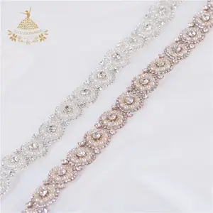 Hot sale Flower Strip Shape White Beads Hot Fix Pearl Patch Applique for Decoration