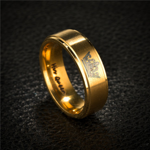 Nuovo Design Her King His Queen <span class=keywords><strong>coppia</strong></span> in acciaio inossidabile anello fede nuziale in oro - Product Image 5