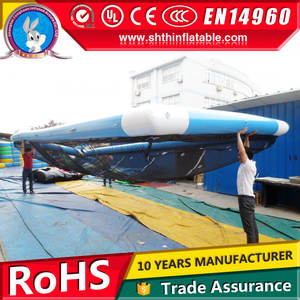 <span class=keywords><strong>Piscine</strong></span> <span class=keywords><strong>gonflable</strong></span> en PVC triple couche <span class=keywords><strong>pour</strong></span> l'amusement en famille Filet flottant Zone de jeu Zone d'eau de sécurité <span class=keywords><strong>pour</strong></span> les loisirs d'arrière-cour - Product Image 3