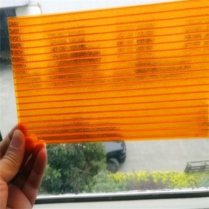 Feuille en <span class=keywords><strong>polycarbonate</strong></span> cellulaire 2 pièces 8mm, feuille colorée à double paroi - Product Image 3