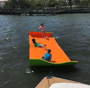 Professionelle wasser schwimm matten heißer sommer wasser spielen spaß ausrüstung