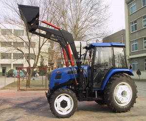 Kubota pequeño jardín Tractor frontal cargadora retroexcavadora con SD <span class=keywords><strong>Sunco</strong></span> 4 en 1 cubo cargadora de ruedas - Product Image 2