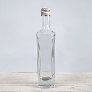 50 ml carré rectangulaire bouteille d'<span class=keywords><strong>alcool</strong></span> en verre pour le vin transparent vin vodka bouteille en verre pour le stockage - Product Image 6