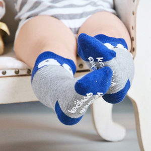 Venta caliente dibujos animados animales lindos recién nacidos calcetín de algodón para bebé tejido hasta la rodilla calcetines para caminar para bebés - Product Image 3