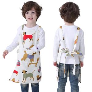 Babero <span class=keywords><strong>de</strong></span> lona <span class=keywords><strong>de</strong></span> algodón ajustable <span class=keywords><strong>para</strong></span> niños, kit <span class=keywords><strong>de</strong></span> <span class=keywords><strong>delantal</strong></span> <span class=keywords><strong>de</strong></span> barbacoa con logotipo personalizado, función lavable <span class=keywords><strong>para</strong></span> limpieza <span class=keywords><strong>de</strong></span> niños y niñas - Product Image 2